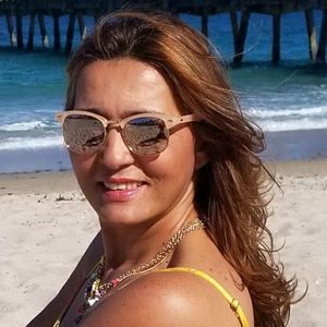 Meet your Posher, Irla